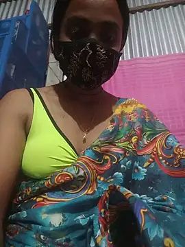 Snapshot of Hotgirl-sara-97 chatting on 07/01/26, 04:29 Hotgirl-sara-97 online show from 07/01/26, 04:29