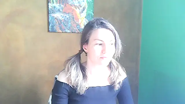 Margarett online show from 05/15/26, 08:34