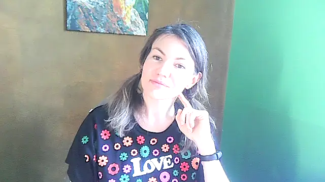 Margarett online show from 05/21/26, 02:14