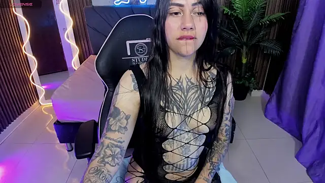 Kiara tay online show from 05/15/26, 03:59