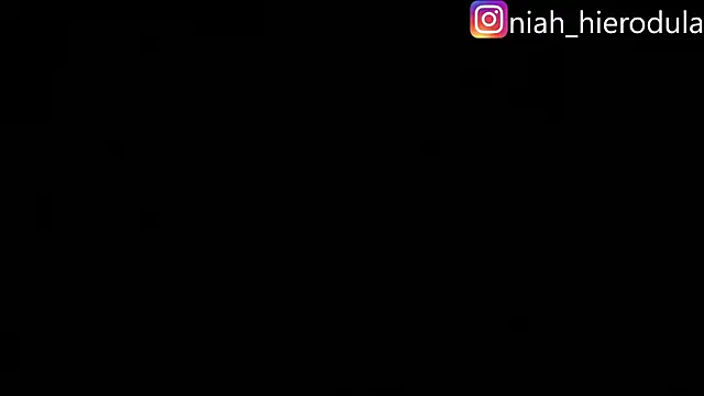Snapshot of niah_11 chatting on 07/01/26, 04:13 niah 11 online show from 07/01/26, 04:13