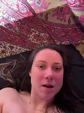 Snapshot of jocelynwebsterxx chatting on 05/21/26, 06:05 jocelynwebsterxx online show from 05/21/26, 06:05