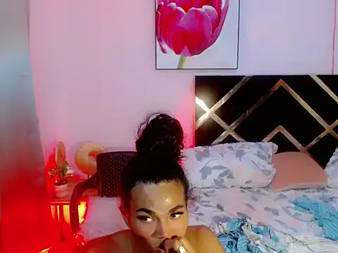 Snapshot of dani_exmixt chatting on 05/21/26, 03:20 dani exmixt online show from 05/21/26, 03:20
