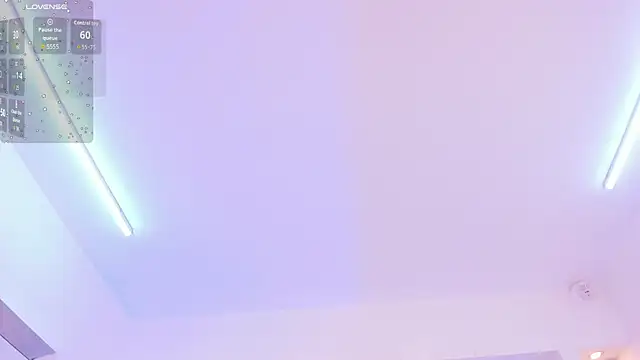 Snapshot of CristalCollins_ chatting on 05/14/26, 05:59 CristalCollins online show from 05/14/26, 05:59