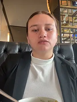 Sami ferrer online show from 05/16/26, 05:34