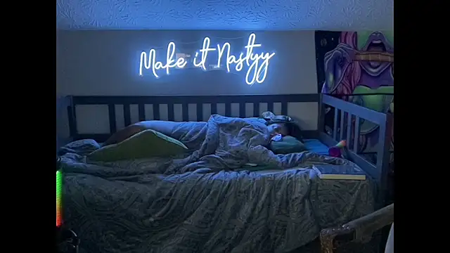 FaeAfterDark online show from 07/04/26, 04:33