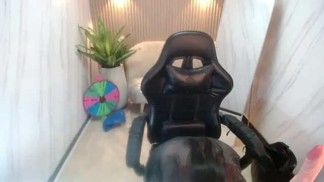 Violett tf online show from 06/10/26, 08:32