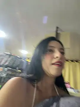Snapshot of Miel_rousse chatting on 07/03/26, 06:20 Miel rousse online show from 07/03/26, 06:20