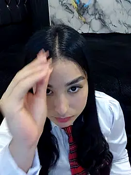 MiaReinig09 online show from 05/24/26, 06:52
