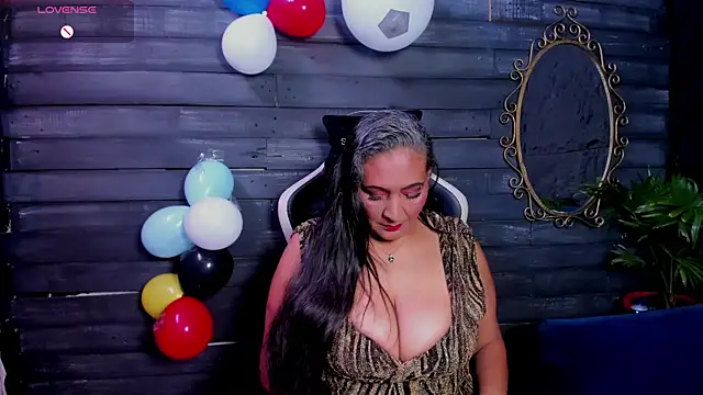 Victoria kyler online show from 07/07/26, 01:03