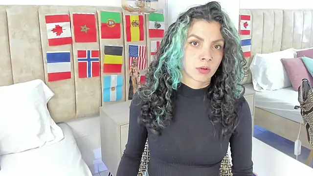DinahCarter online show from 07/07/26, 12:31