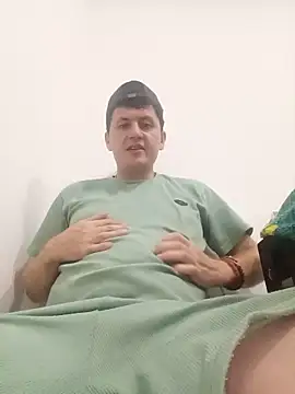 Maduro-Mariquita online show from 06/05/26, 02:49
