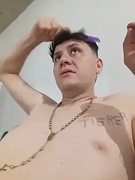 Maduro-Mariquita online show from 06/18/26, 01:48