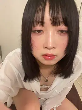 Snapshot of yu_nya chatting on 05/29/26, 09:54 yu nya online show from 05/29/26, 09:54