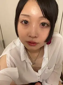 Snapshot of yu_nya chatting on 06/02/26, 07:41 yu nya online show from 06/02/26, 07:41