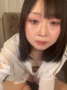 Snapshot of yu_nya chatting on 05/19/26, 09:38 yu nya online show from 05/19/26, 09:38