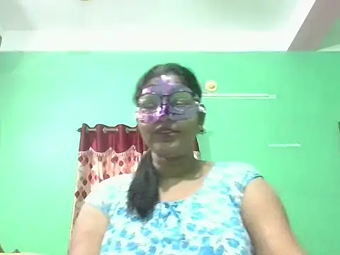 Kavya17 online show from 06/16/26, 09:20