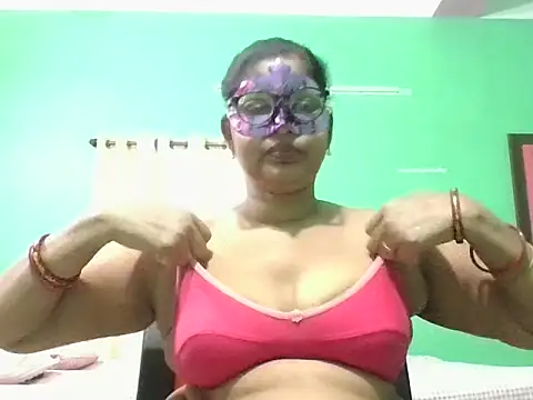 Kavya17 online show from 07/11/26, 12:05