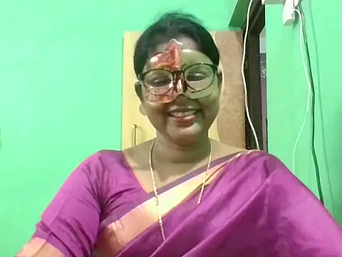 Kavya17 online show from 06/05/26, 06:13