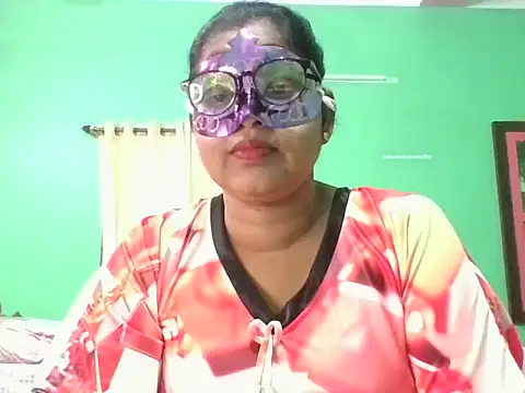 Kavya17 online show from 07/05/26, 09:16