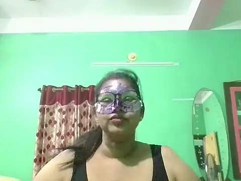 Kavya17 online show from 06/06/26, 01:27