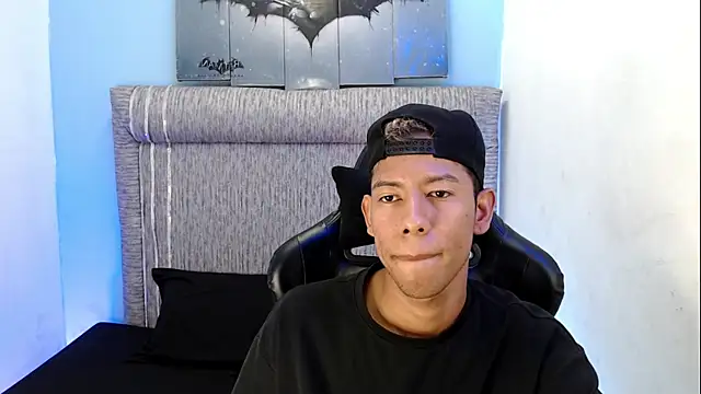 Taylerr 18 online show from 05/30/26, 06:09