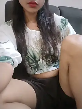 Snapshot of neha_singh0 chatting on 06/05/26, 05:40 neha singh0 online show from 06/05/26, 05:40