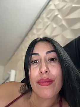 Snapshot of areviklusine1 chatting on 06/11/26, 09:34 areviklusine1 online show from 06/11/26, 09:34