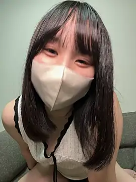 Snapshot of sora_071355 chatting on 05/26/26, 04:38 sora 071355 online show from 05/26/26, 04:38