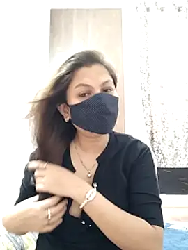hot kiran2000 online show from 06/11/26, 12:02