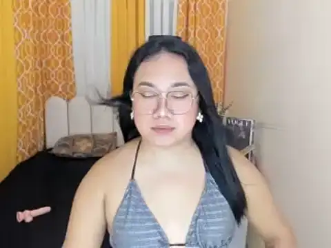 Snapshot of BigCockLexie chatting on 05/17/26, 11:10 BigCockLexie online show from 05/17/26, 11:10