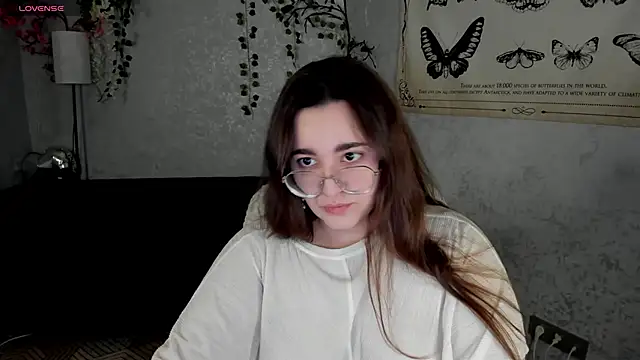 Ayleen Gece online show from 05/18/26, 03:17