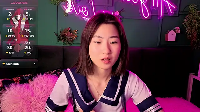 Snapshot of Runi_Asian chatting on 06/16/26, 01:16 Runi Asian online show from 06/16/26, 01:16