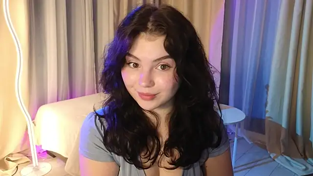 Snapshot of lollyy_pop chatting on 06/12/26, 01:36 lollyy pop online show from 06/12/26, 01:36