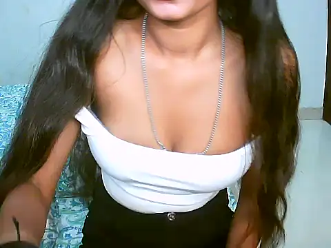 Hey-sanvi online show from 05/27/26, 05:04