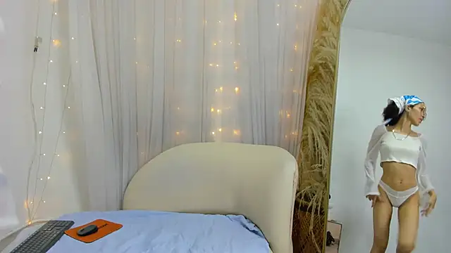 damianna  online show from 07/01/26, 11:43