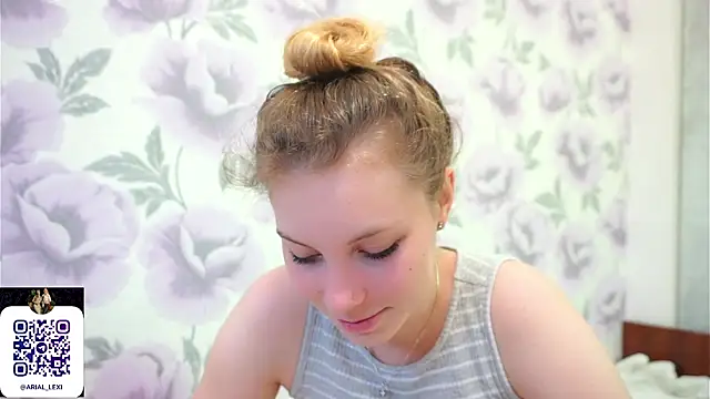 Sairallyn online show from 07/13/26, 03:33