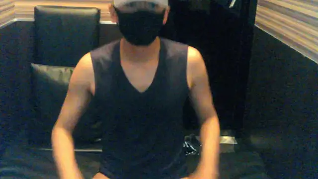 Snapshot of kiyoujanai_ chatting on 05/18/26, 11:15 kiyoujanai online show from 05/18/26, 11:15