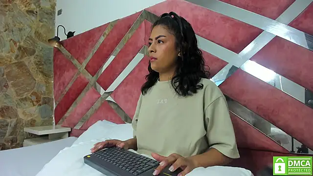 Snapshot of keylli_vega chatting on 05/15/26, 12:25 keylli vega online show from 05/15/26, 12:25