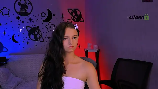 caroline honeyy online show from 07/13/26, 09:08