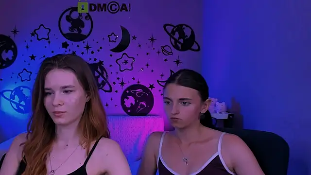 caroline honeyy online show from 07/21/26, 08:32