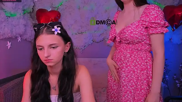 caroline honeyy online show from 07/14/26, 02:05