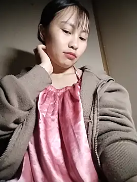 Snapshot of Cherry-squirtt chatting on 06/09/26, 04:35 Cherry-squirtt online show from 06/09/26, 04:35