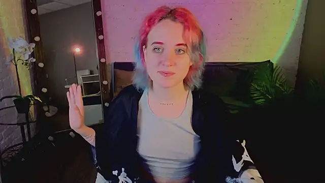 Snapshot of ScarlettSparkss chatting on 05/22/26, 05:27 ScarlettSparkss online show from 05/22/26, 05:27