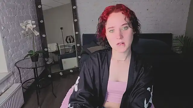 Snapshot of ScarlettSparkss chatting on 06/01/26, 06:02 ScarlettSparkss online show from 06/01/26, 06:02