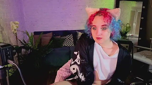 Snapshot of ScarlettSparkss chatting on 05/15/26, 05:49 ScarlettSparkss online show from 05/15/26, 05:49