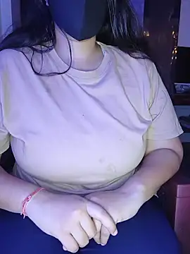 SlimChubCouple27 online show from 06/22/26, 05:43