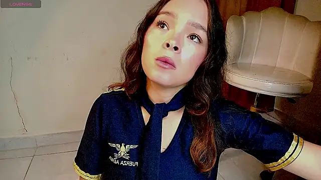 Nadine Nassib online show from 06/26/26, 11:38
