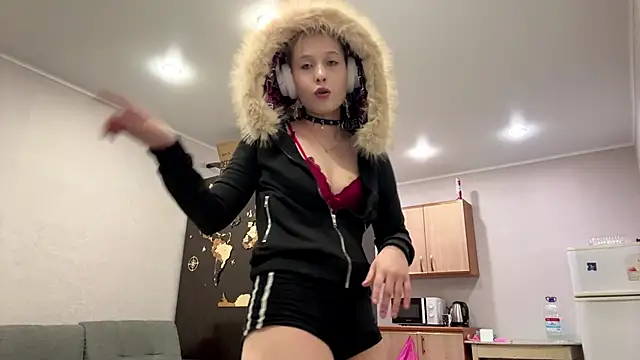 Snapshot of CuteLilit chatting on 05/29/26, 06:25 CuteLilit online show from 05/29/26, 06:25