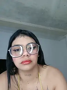 luxuryluna online show from 06/30/26, 01:49
